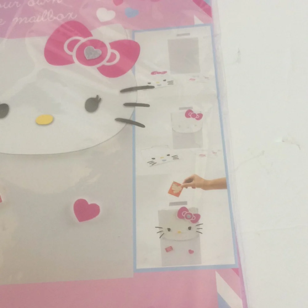 FINAL MARKDOWN Hello kitty valentine package